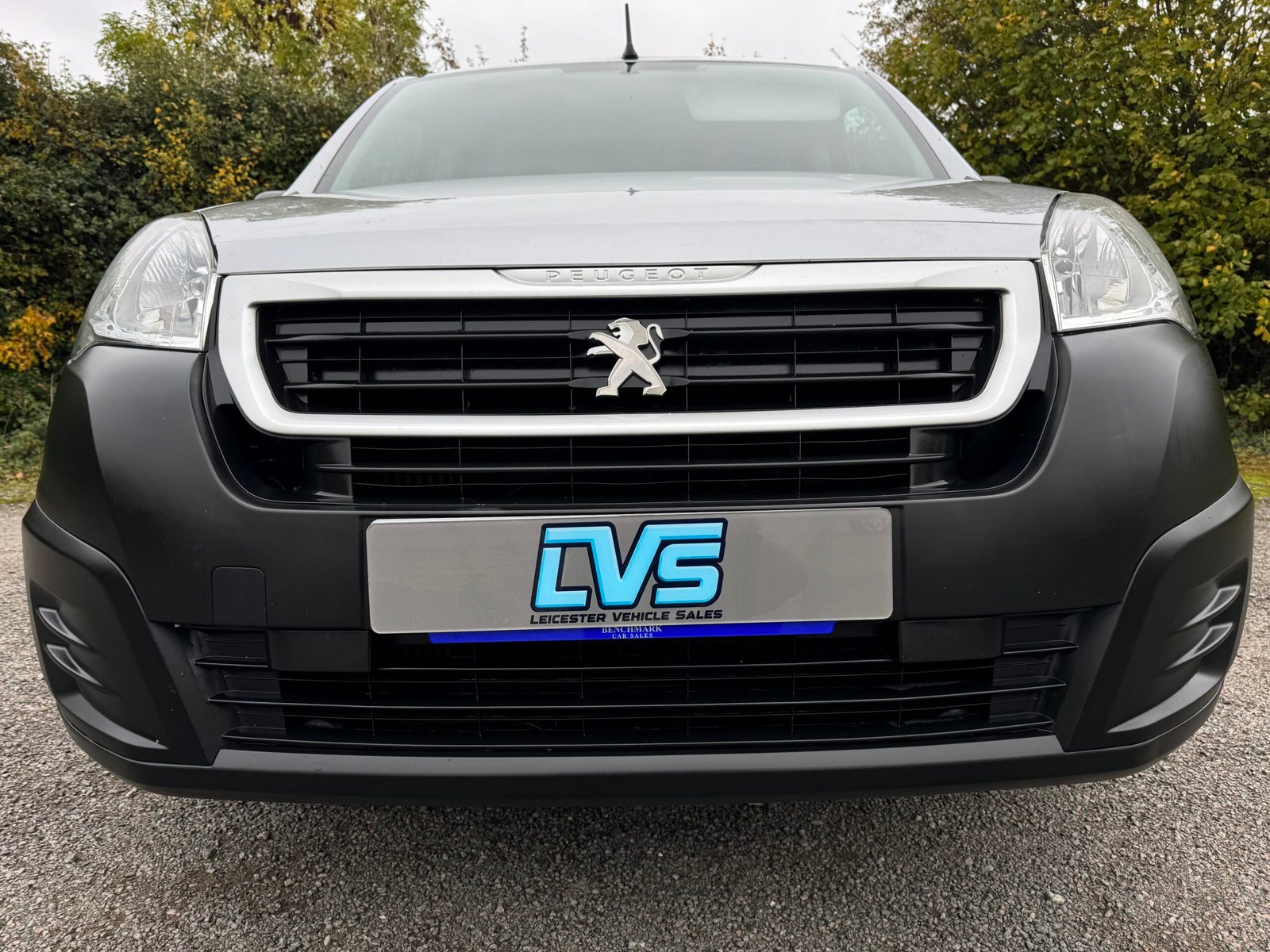 
								Peugeot Partner 1.6BlueHDi Professional 2018 full									