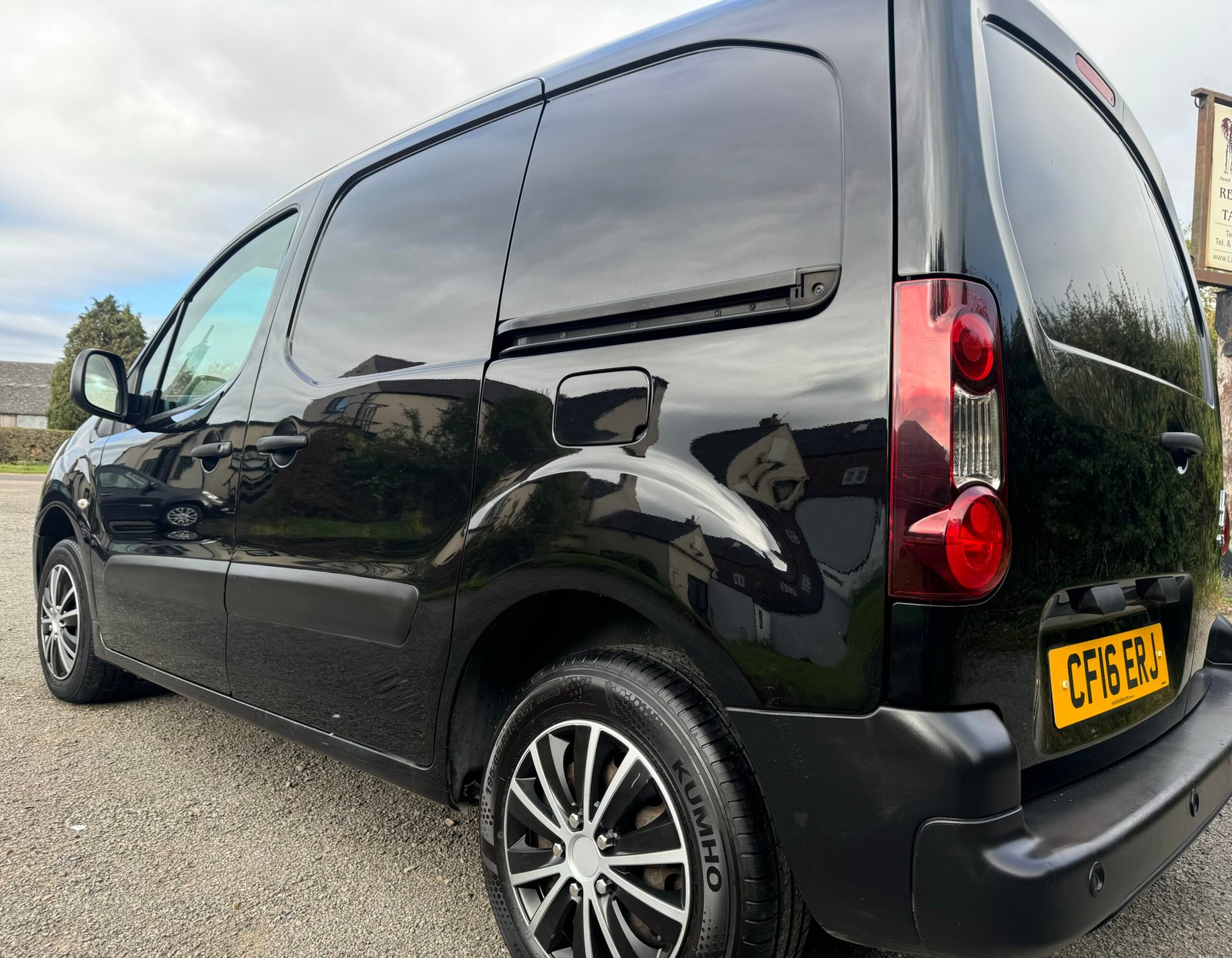 
								Citroen Berlingo 1.6HDi Enterprise 2016 CF16ERJ full									