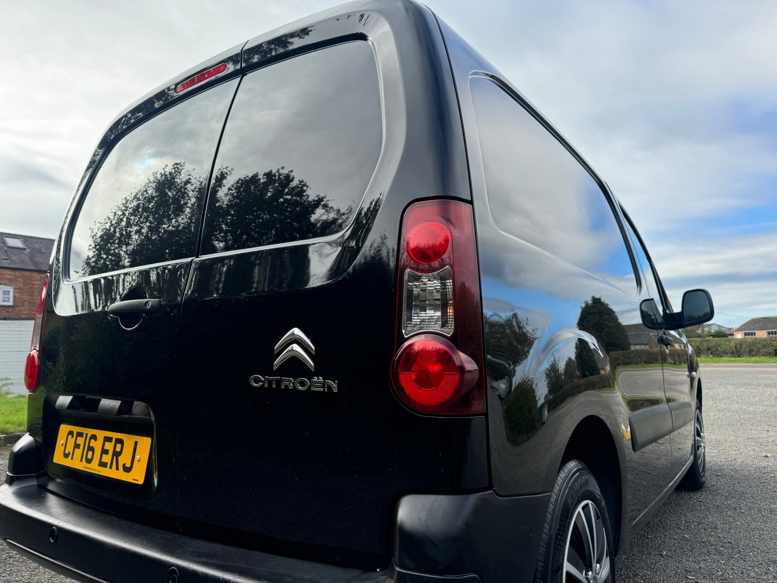 
								Citroen Berlingo 1.6HDi Enterprise 2016 CF16ERJ full									