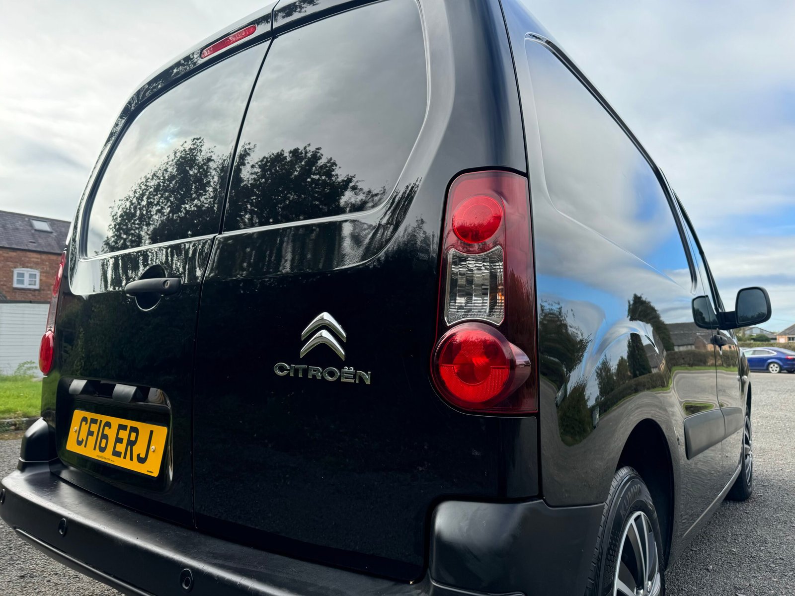 
								Citroen Berlingo 1.6HDi Enterprise 2016 CF16ERJ full									