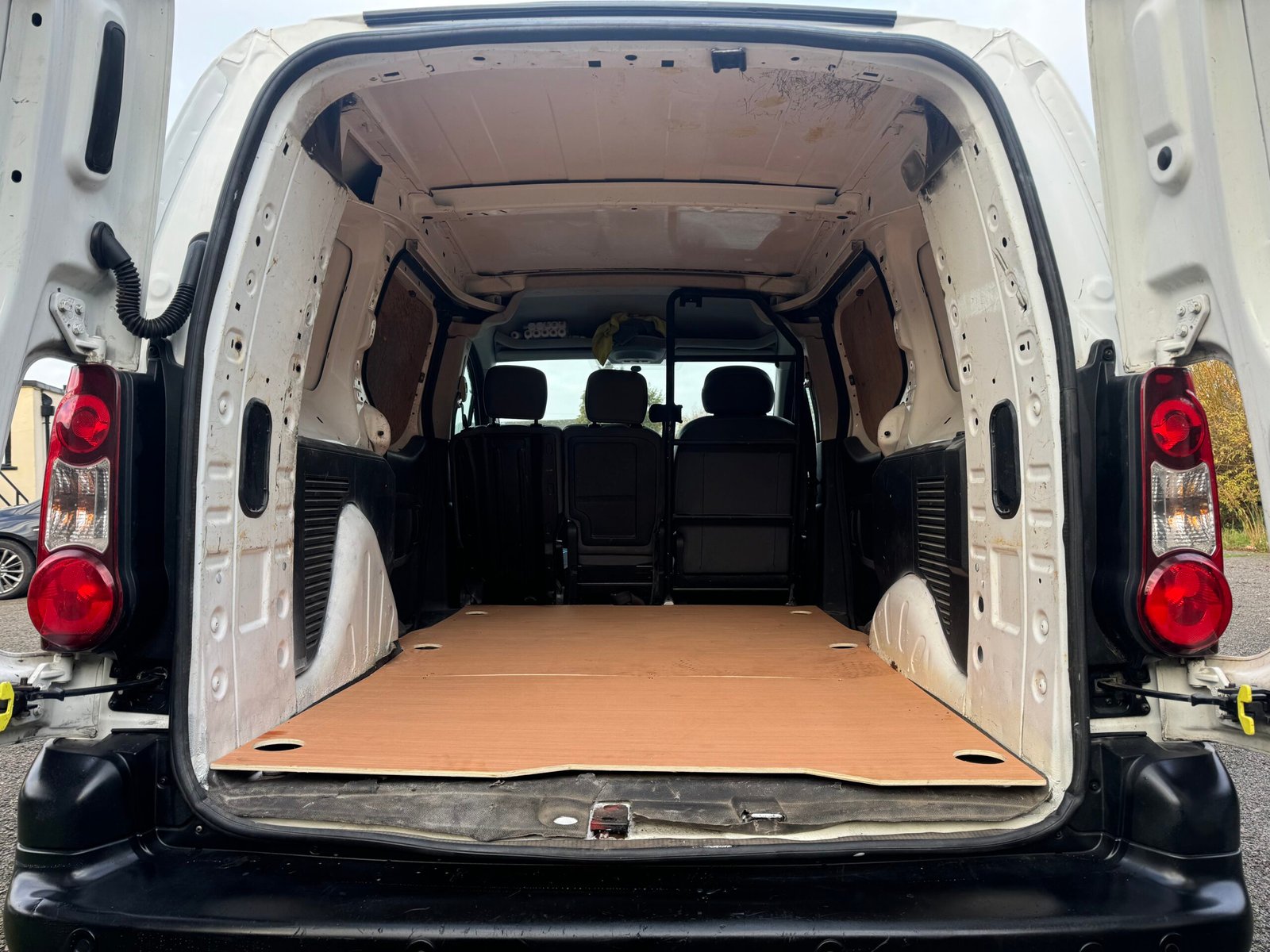 
								Citroen Berlingo Enterprise 1.6HDi 2015/65 full									