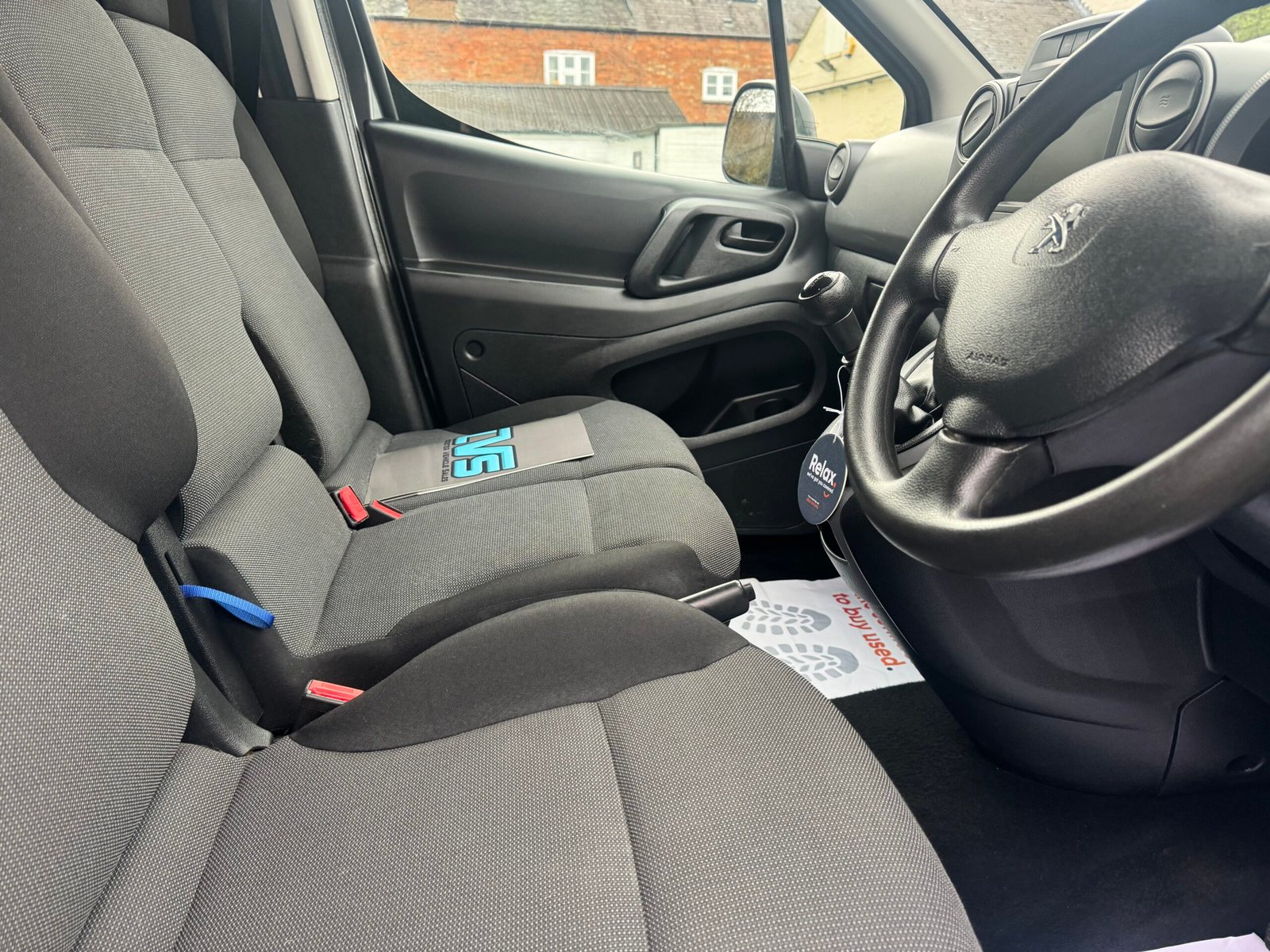 
								Peugeot Partner 1.6BlueHDi Professional 2017 full									