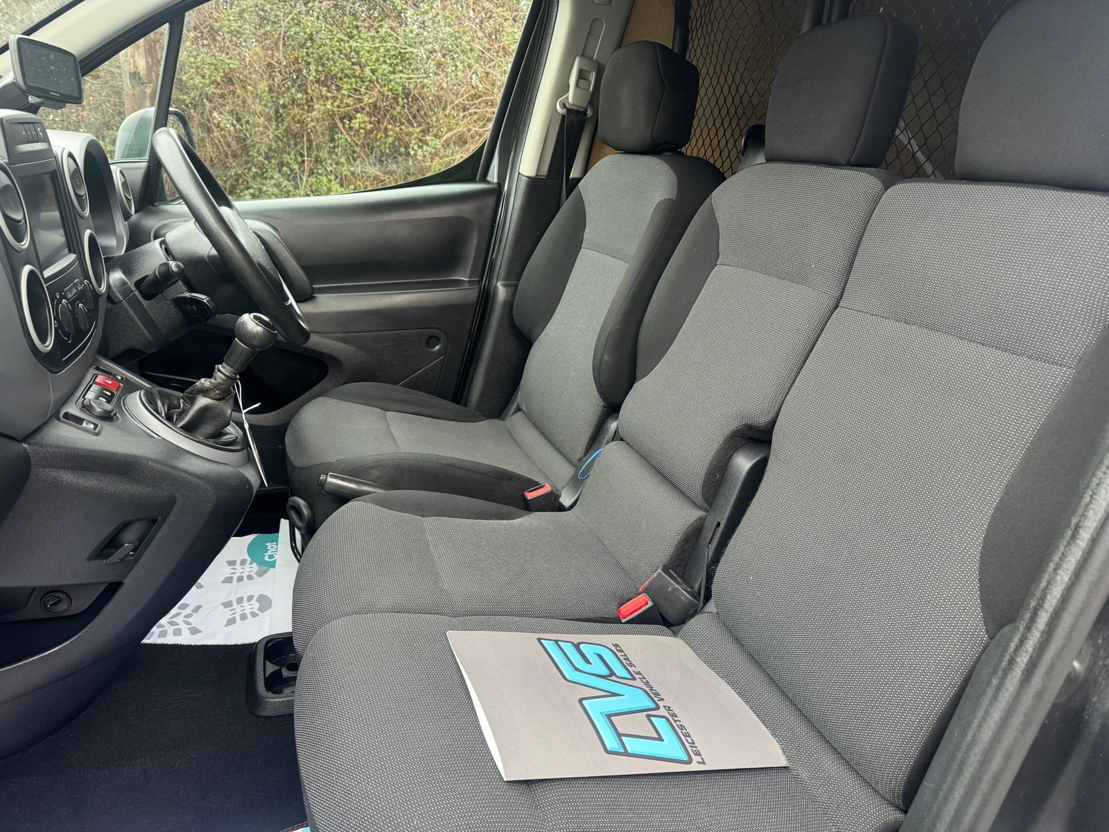 
								Peugeot Partner 1.6BlueHDi Professional 2017 full									