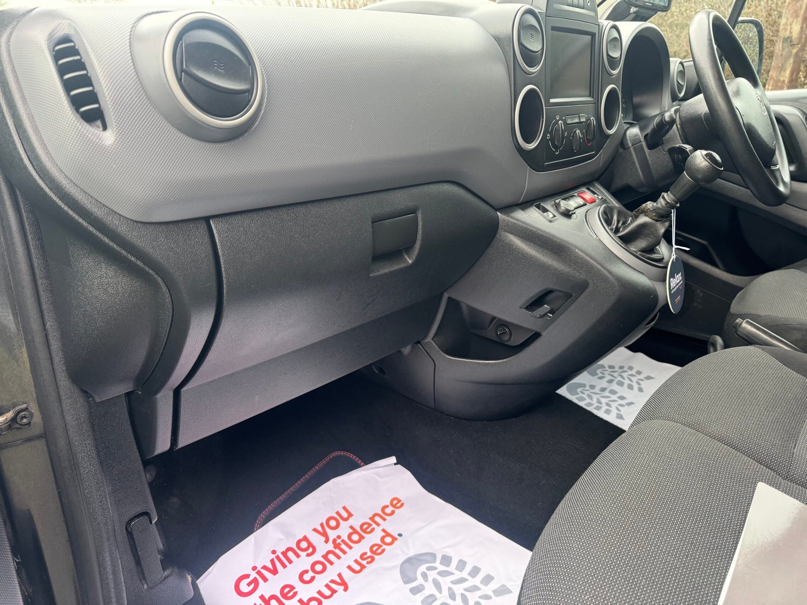 
								Peugeot Partner 1.6BlueHDi Professional 2017 full									