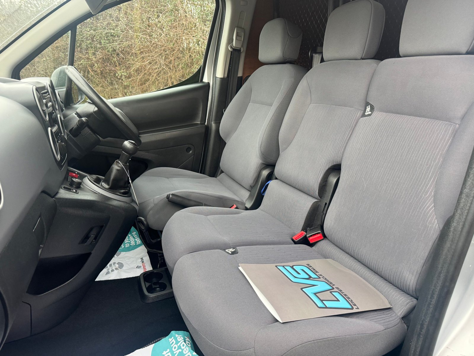 
								Peugeot Partner 1.6HDi Professional 2014 full									