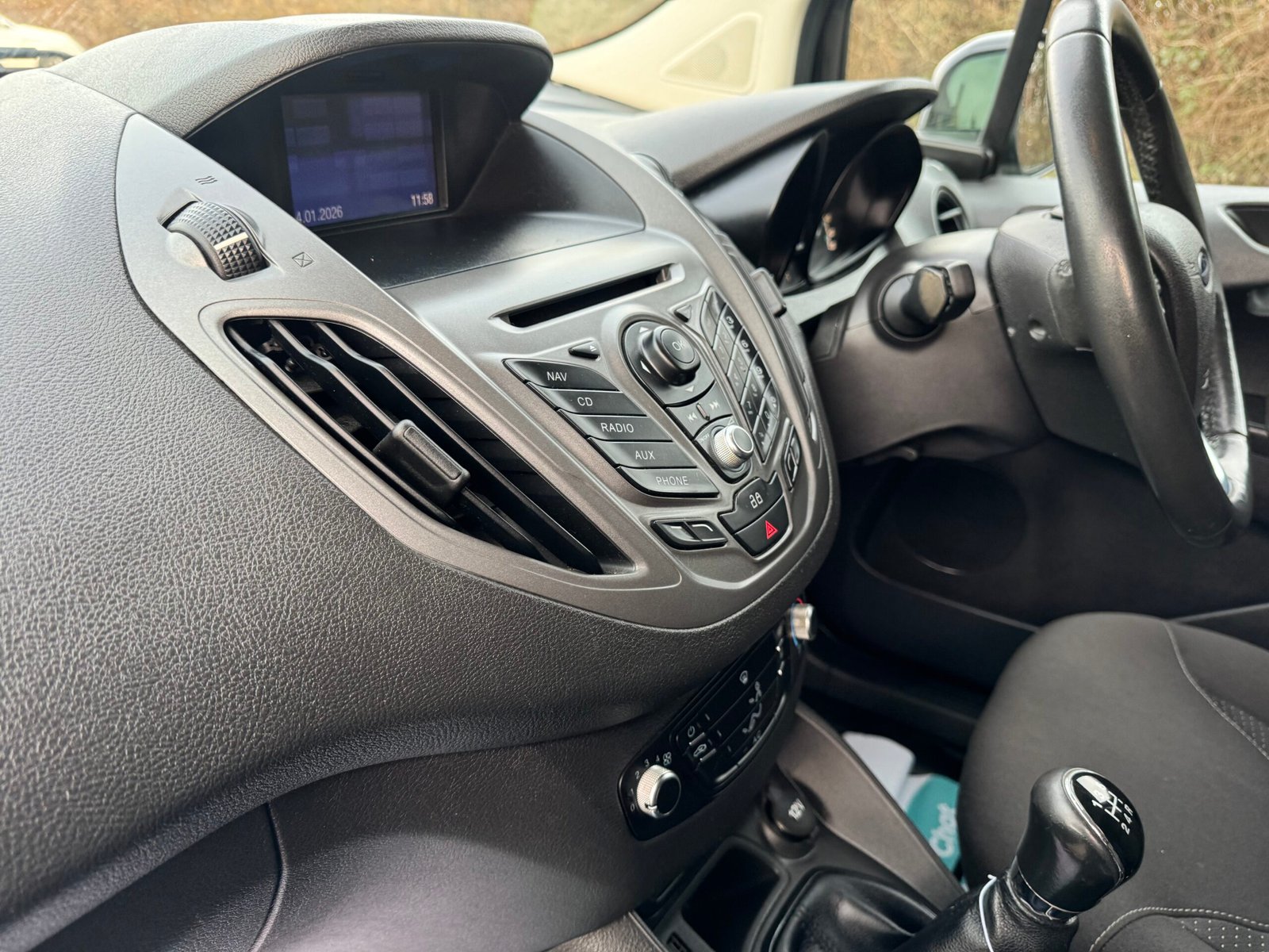 
								Ford Transit Courier Trend 1.5Tdci 2014 full									