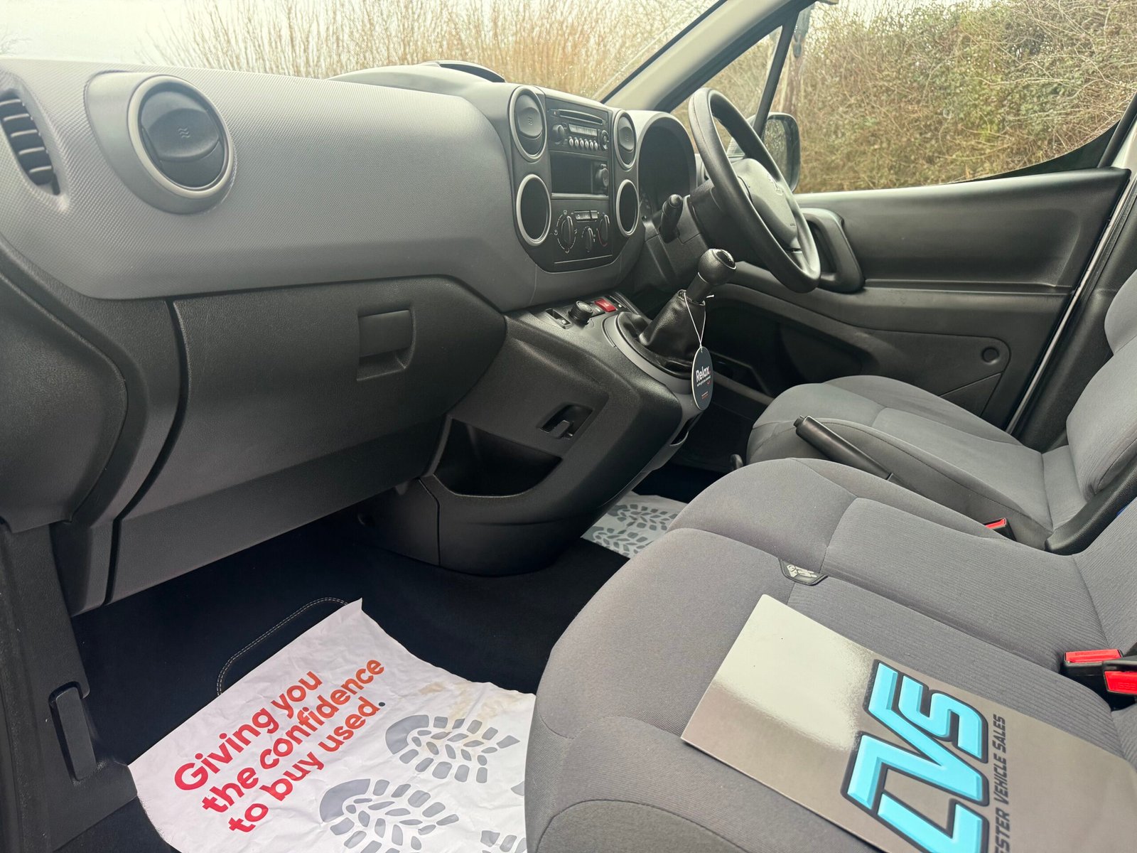 
								Peugeot Partner 1.6HDi Professional 2014 full									