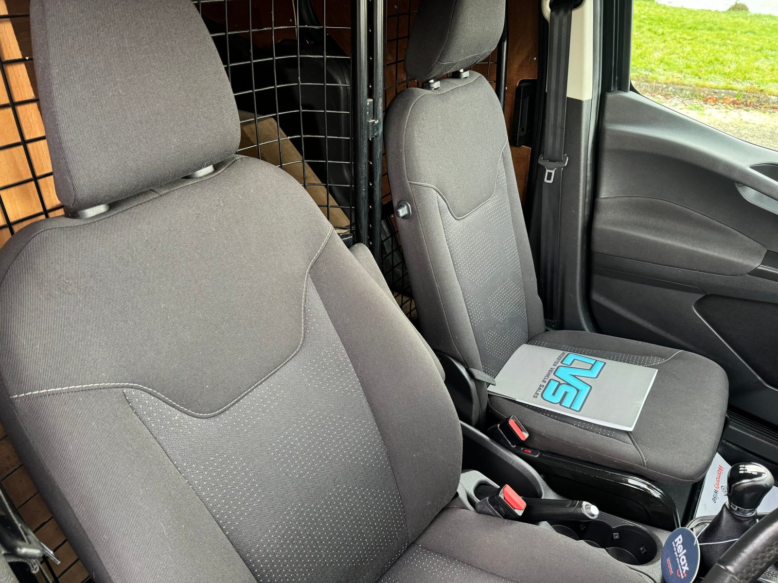 
								Ford Transit Courier Trend 1.5Tdci 2014 full									