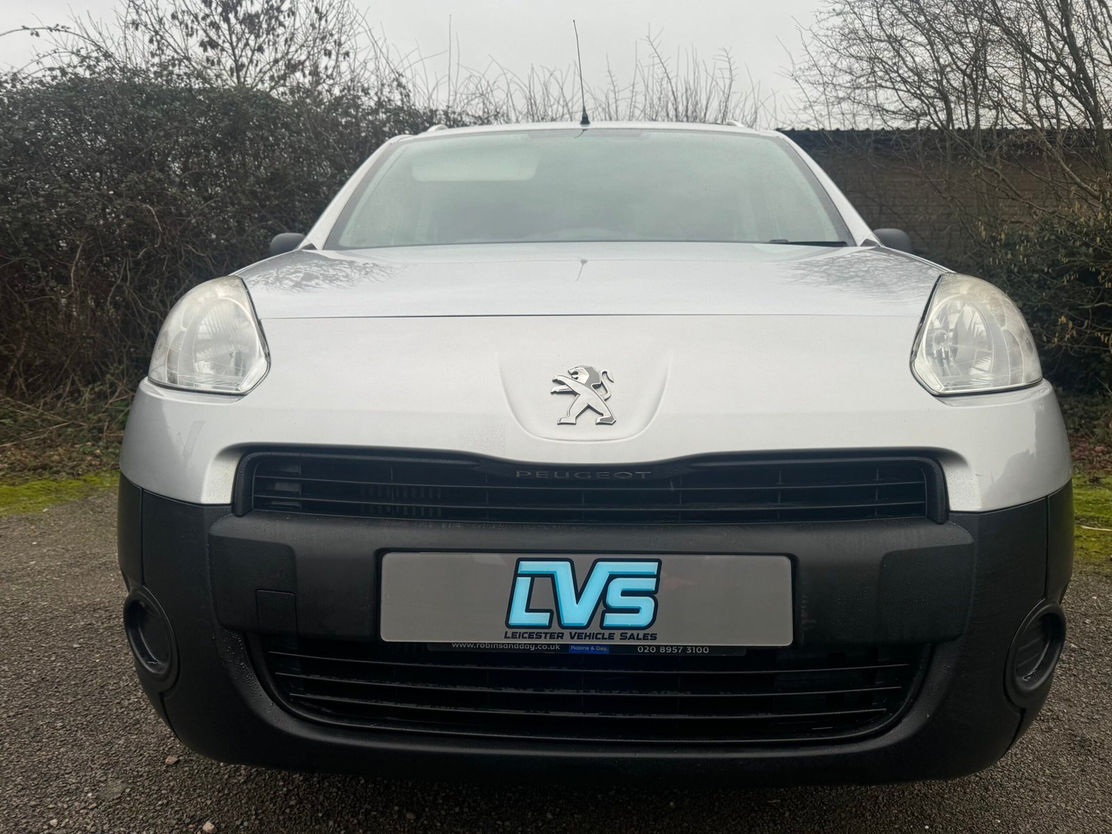 
								Peugeot Partner 1.6HDi Professional 2014 full									