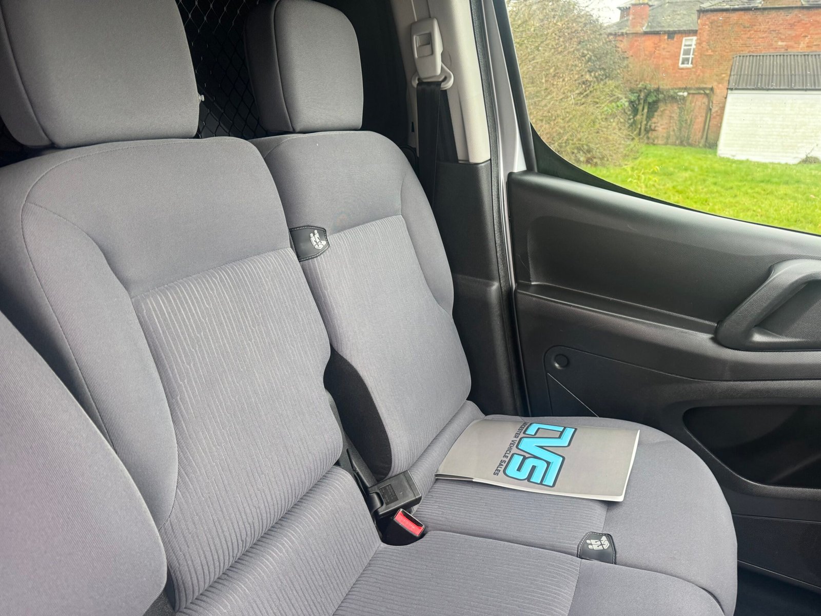 
								Peugeot Partner 1.6HDi Professional 2014 full									