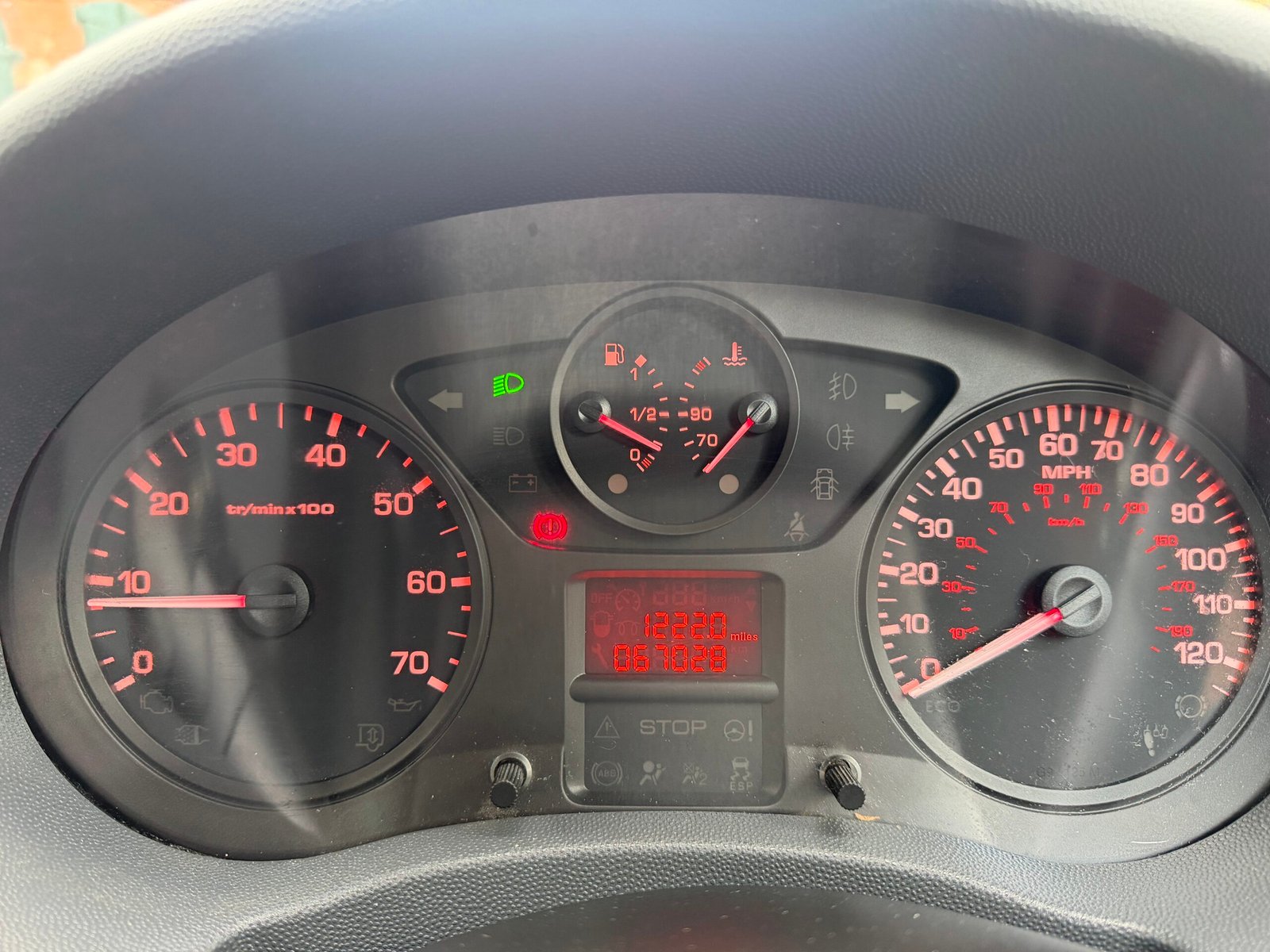 
								Peugeot Expert Professional 1.6HDi 67k full									