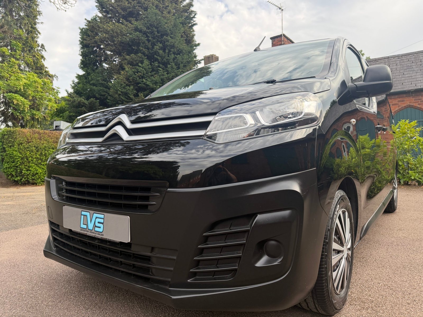 
								Citroen Dispatch Enterprise 1.6BlueHDi MWB L2 full									
