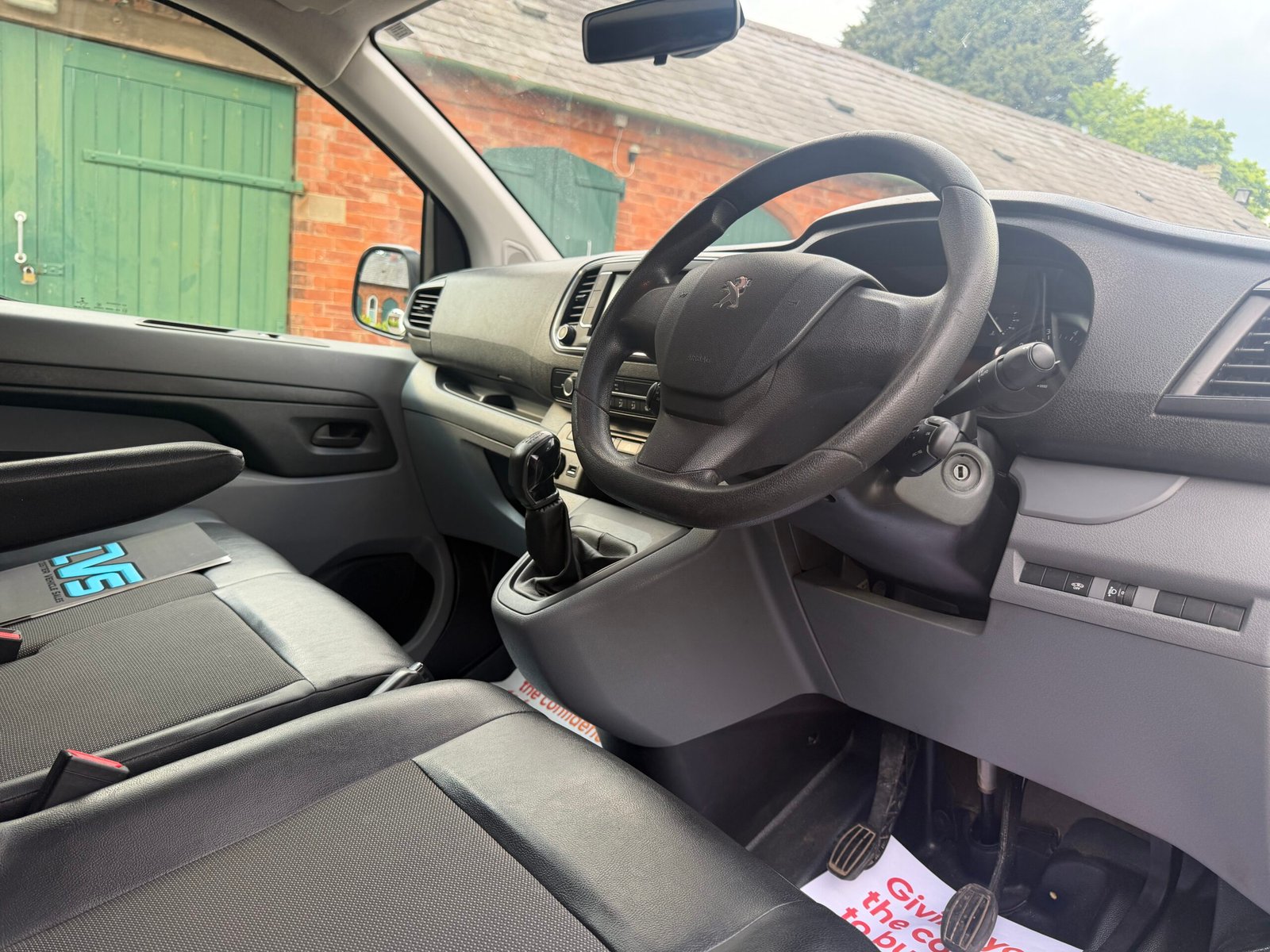 
								Peugeot Expert Professional 1.6BlueHDi 2018/68 full									