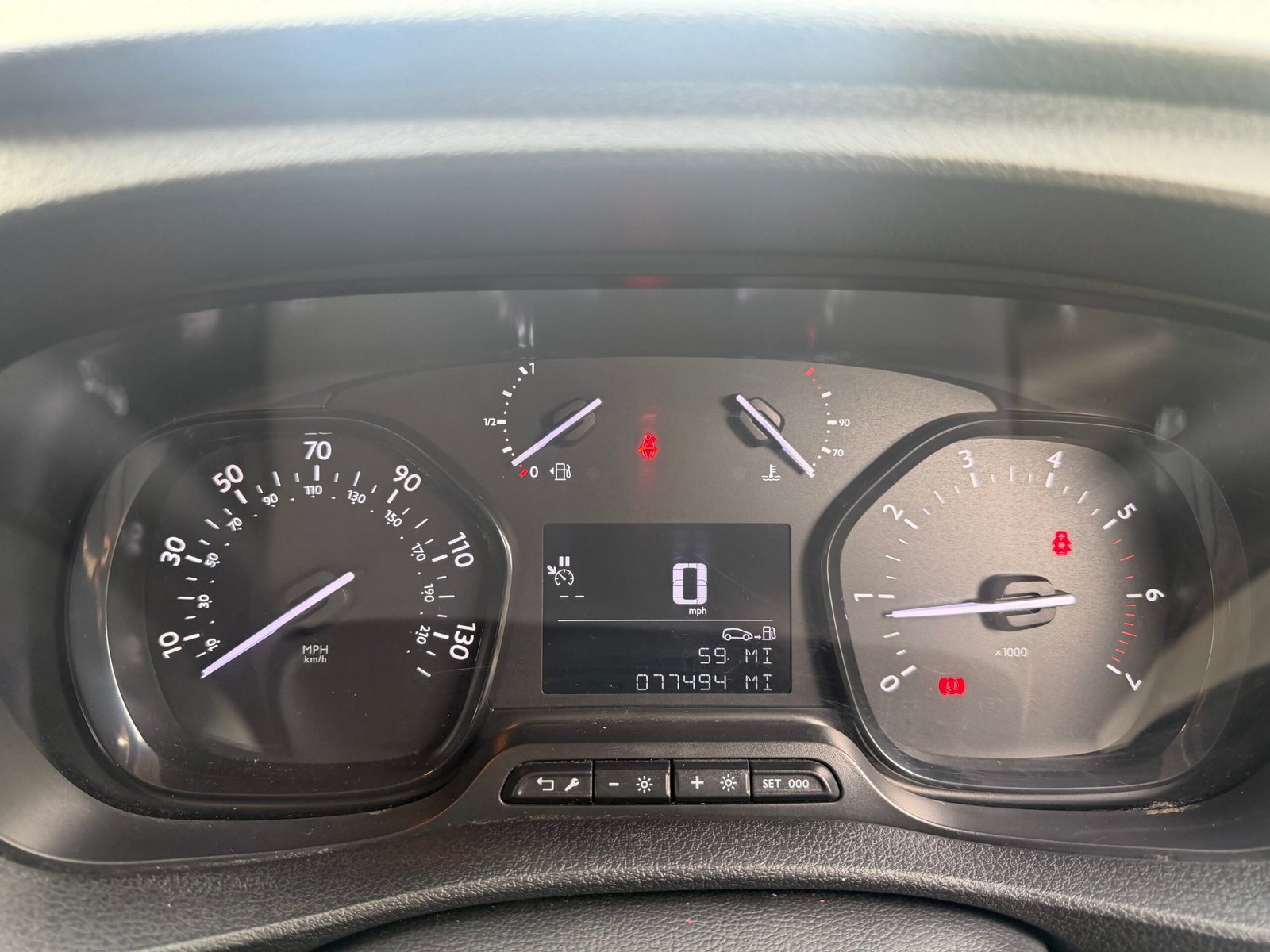 
								Peugeot Expert Professional 1.6BlueHDi 2018/68 full									