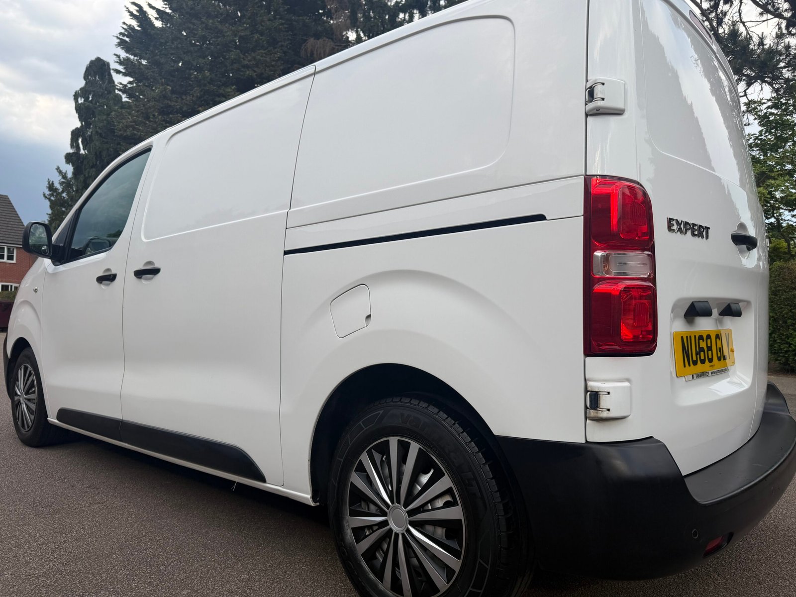 
								Peugeot Expert Professional 1.6BlueHDi 2018/68 full									